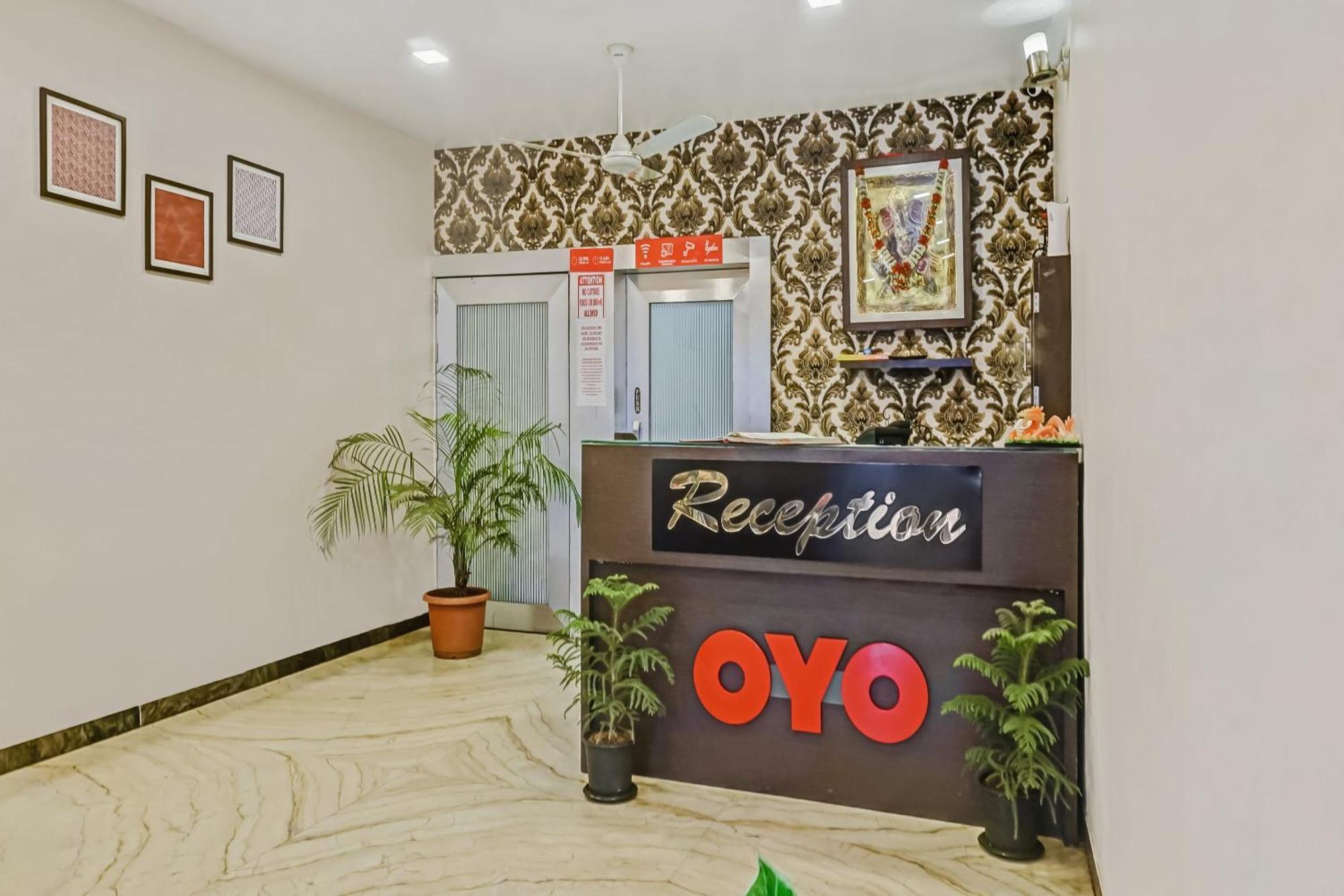 פונה Hotel O Log Inn Plaza Near Eon It Park מראה חיצוני תמונה